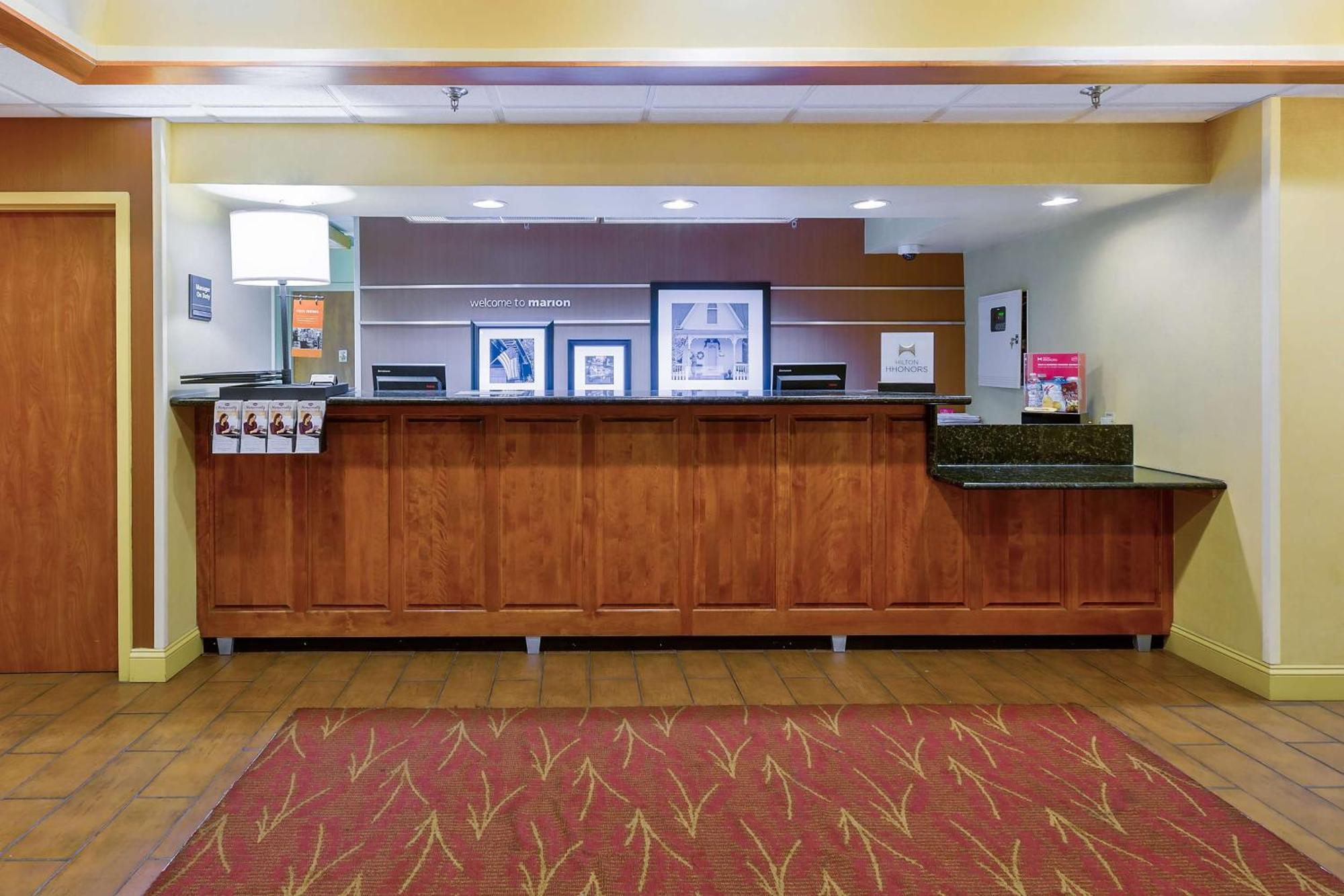 Hampton Inn Marion Zewnętrze zdjęcie